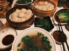 -馋三尺蟹粉小笼(人民广场店)