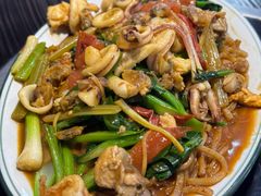 海鲜炒粿条-东江海鲜大排档·潮汕菜·砂锅粥