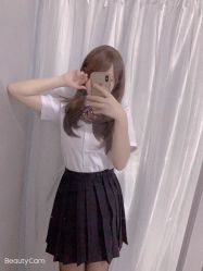 -时尚殿堂明星门店