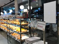 面包甜点陈列柜-85°C(嘉义友爱店)
