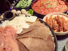 -晓宇重庆火锅(西安荟聚店)