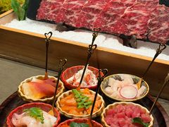 -蟹犇前•帝王蟹雪蟹(陆家嘴店)