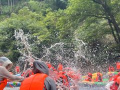 -雅鲁激流探险漂流