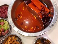 -憨铁匠老火锅(龙岗万科里店)