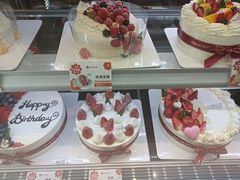 -花花卷卷·鲜食蛋糕(静安久光百货店)