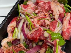 -喜悦小串丹东小黄牛海鲜烧烤大排档(民主广场店)
