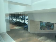 -宁波宝信宝马4S店(江北日湖店)