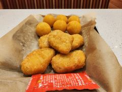 -尊宝比萨(华景新城店)