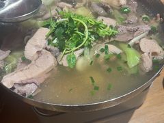 -川堂风·跷脚牛肉·乐山爆炒(宝山日月光店)