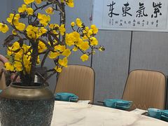 -荷塘秋月·本帮江浙菜(国权路店)