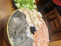 -沸炉重庆老火锅(军事博物馆店)