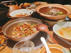 -吃饭皇帝大土家民族菜(正大广场店)