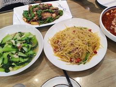 -小四川菜馆(托乐嘉店)