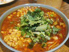 自热酸辣粉-付小姐在成都(五道口店)