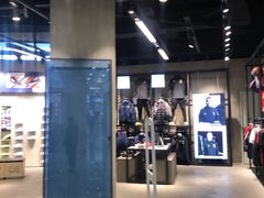 -adidas(印象城购物中心店)
