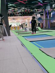 -反弹蹦床公园·亲子乐园·团建·派对(尚品奥莱店)