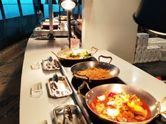 -亚洲国际大酒店·云顶阁旋转自助餐厅