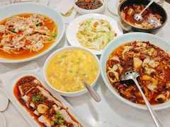 -孔雀云贵川·融合菜(长宁来福士店)