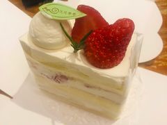 -花花卷卷·鲜食蛋糕(静安久光百货店)