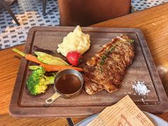 -MARU玛露音乐餐厅(大学路店)