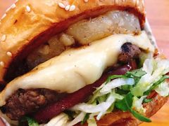 -The Habit Burger Grill 哈比特汉堡(爱琴海店)