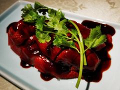 本帮酱鸭腿-三玛璐酒楼(汉口路店)