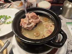 -新白鹿餐厅(百联中环店)