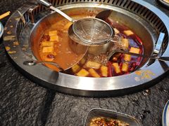 -醉董牛川派鲜肉自选火锅(烟台店)