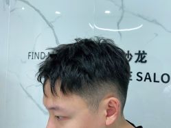 -FIND·M salon