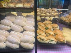 -Caidie Bakery采蝶轩(百越店)