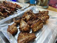 -新疆兄弟烧烤(凤凰美食街店)