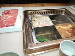 -巴渝瓦肆重庆鲜火锅(宝龙环湖店)