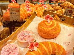 -乐兹薇尔(海宁爱琴海购物公园店)