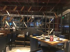 大堂-老墙根涮肉·铜锅·烧烤(欢乐谷·王四营店)