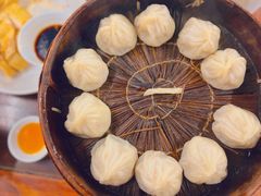 蟹粉小笼-吾介小籠館