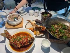 -费大厨辣椒炒肉(高铁吾悦广场店)