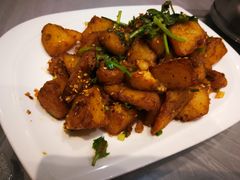 渣渣土豆-三猫黑鱼花(南大店)