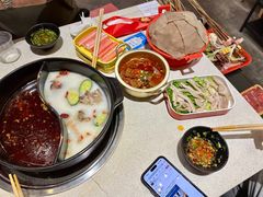 -钢管厂五区小郡肝串串香火锅(梅川路店)