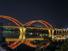 -胡桃里民谣酒馆