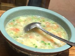 -东来菜馆•手抓海鲜家常菜•海鲜锅贴(鸽子窝店)