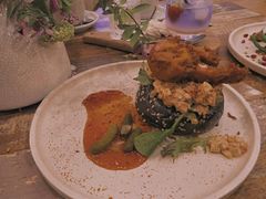 -FLOVIE FLORIST CAFE