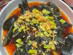 -龙巢盱眙龙虾·牛蛙·烧烤宵夜(八卦岭店)