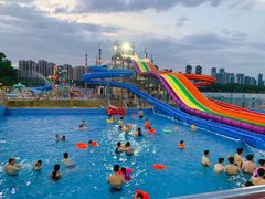 -东湖欢乐水世界