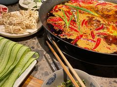 -六公里老火锅(总店)