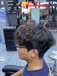 -藤野造型专业烫染接发