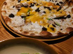 黑松露牛肝菌蘑菇披萨-JINNS锦时 steak&pizza(浸信会礼拜堂旧址店)