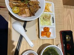 -熊吞·大碗丼烧肉饭(西市场嘉华店)