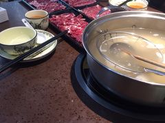 -幸运牛汕头小黄牛牛肉火锅(梅林店)
