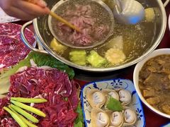 -潮汕·草根牛肉档(上海荟聚城市集市店)