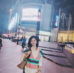 -BULB STUDIO 巴柏明星发型工作室